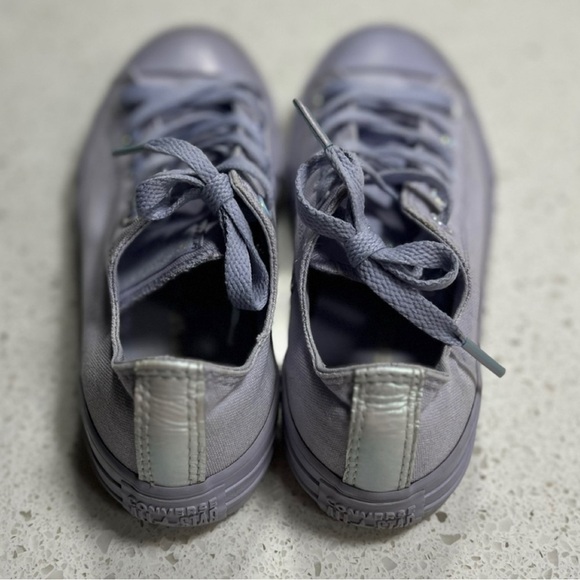 Converse Shoes Youth 3 Chuck Taylor Sneakers All Star 364820C Lilac - Picture 2 of 8